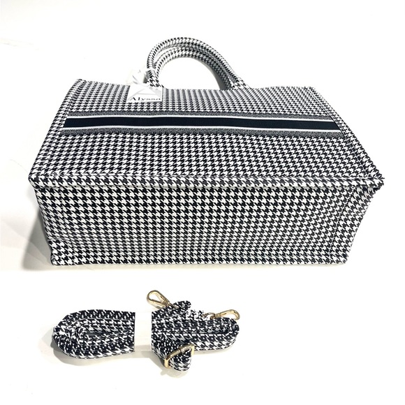 HOUNDSTOOTH x LARGE TOTE LAPTOP & TRAVEL - Picture 5 of 11